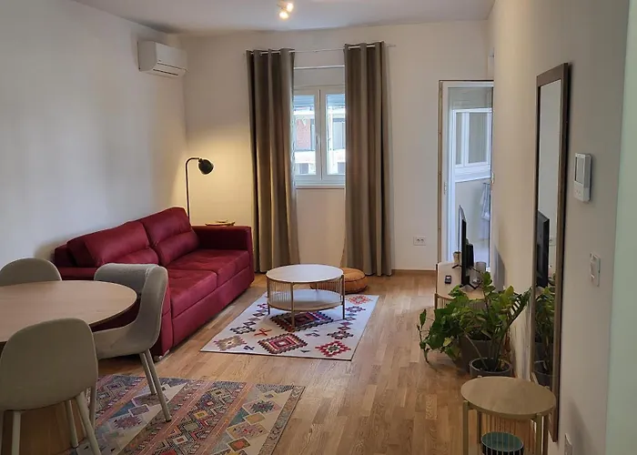 Brandnew Apartment